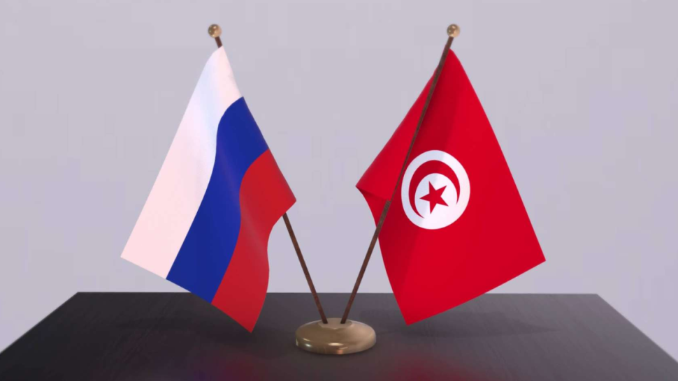 تونس تستهدف تعزيز صادراتها إلى روسيا واستعادة 600 ألف سائح روسي