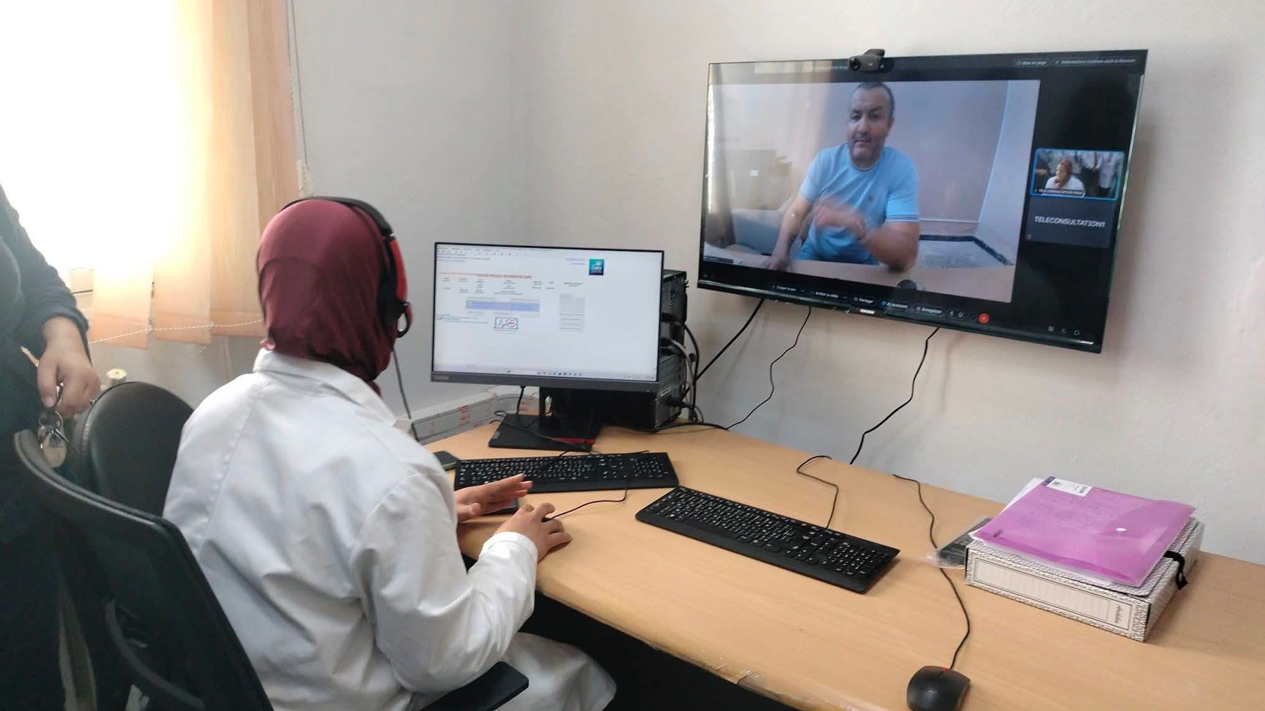 انطلاق العيادات الطبية عن بعد في اختصاص أمراض الغدد والسكري لفائدة مرضى المستشفى الجهوي بالمحرس