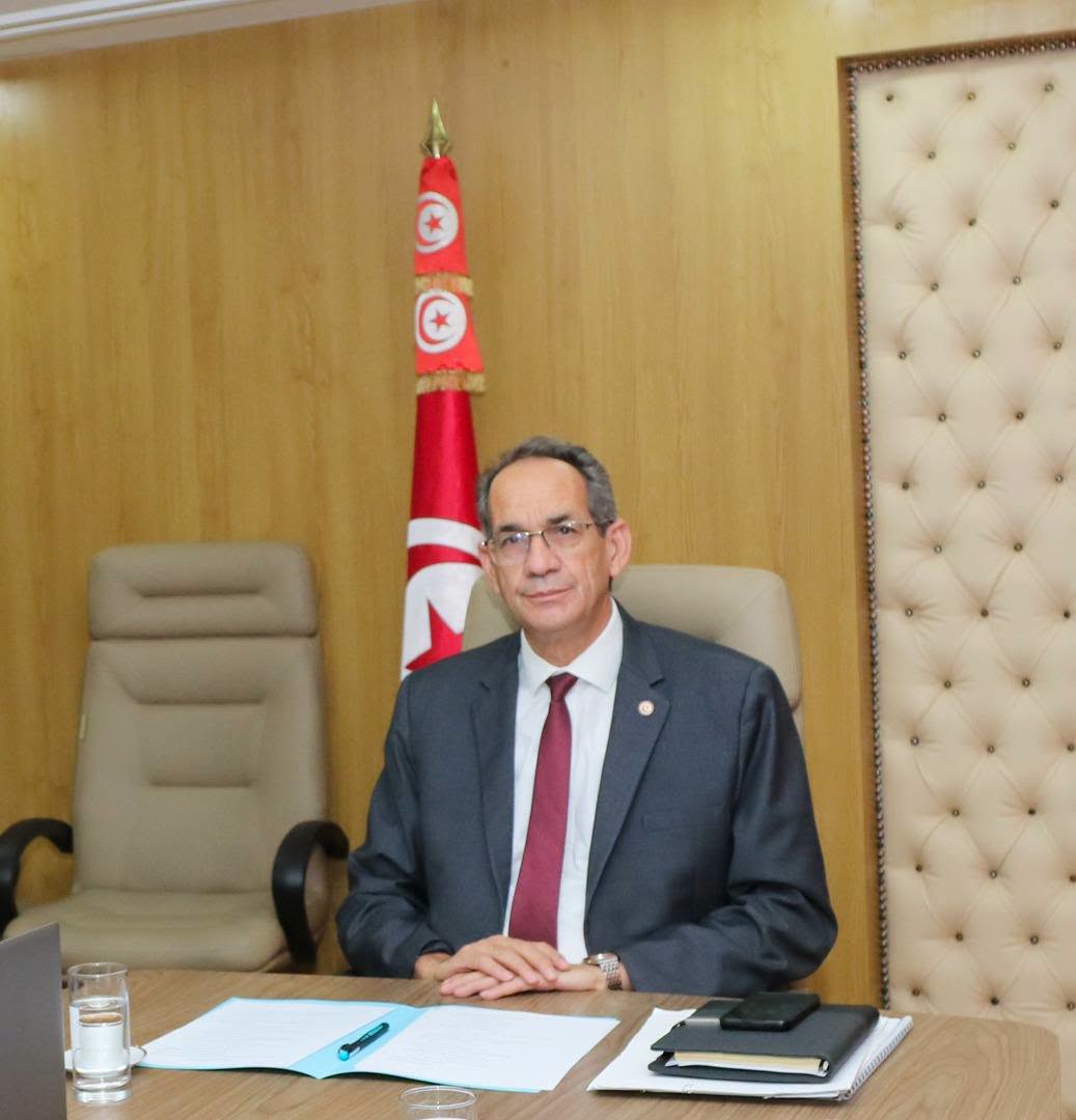 وزير التعليم العالي يبحث مع سفيري الكوت ديفوار وموريتانيا سبل تعزيز التعاون الجامعي والبحث العلمي