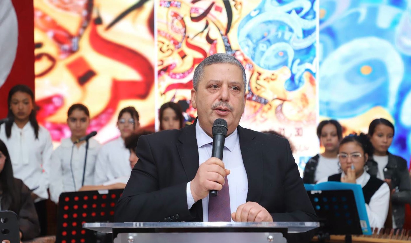 وزير التربية يدعُو إلى مزيد دعم النوادي الثقافية بالمؤسسات التربوية